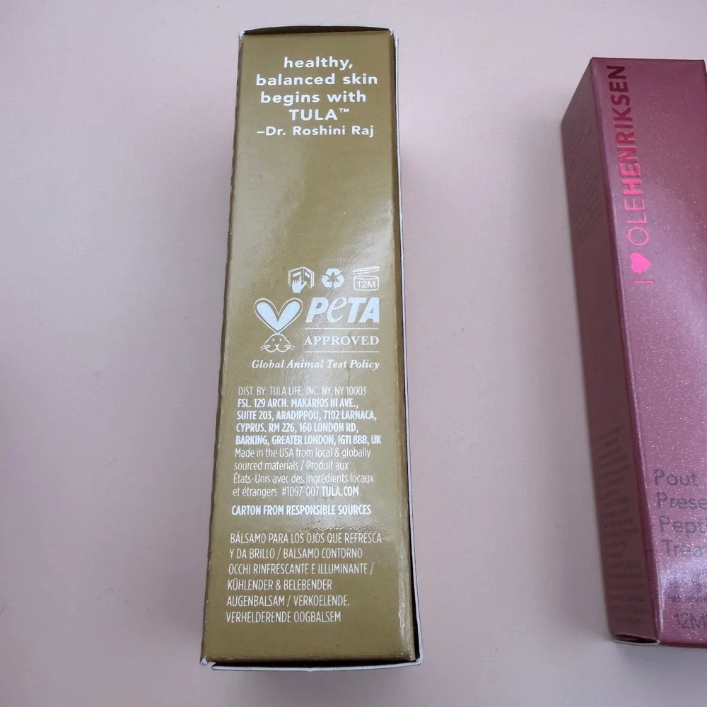 Vince Camuto vince camuto